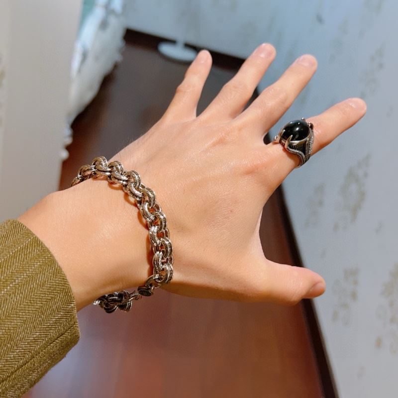 Gvc*1 bracelets